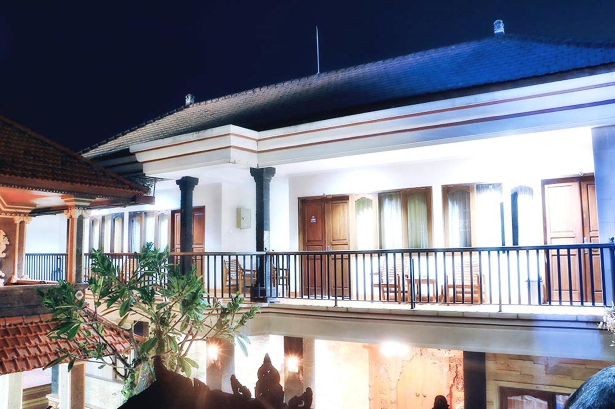 Agus Beach Inn Kuta Lombok Εξωτερικό φωτογραφία