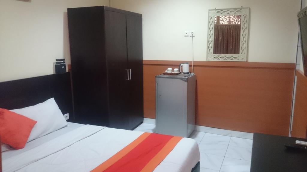 Agus Beach Inn Kuta Lombok Εξωτερικό φωτογραφία