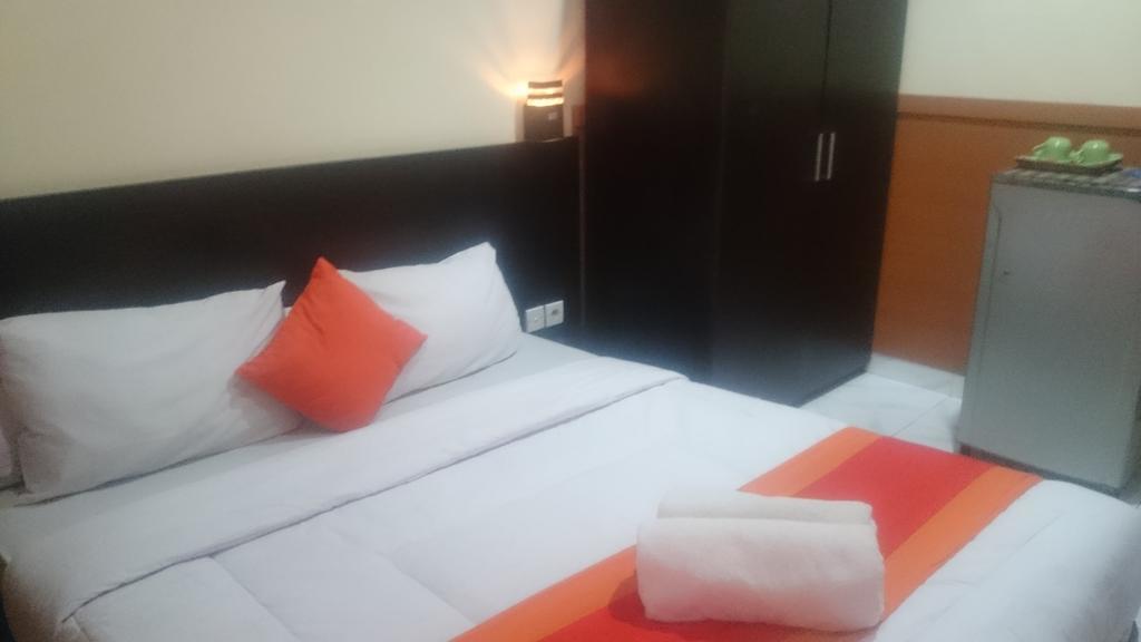 Agus Beach Inn Kuta Lombok Εξωτερικό φωτογραφία