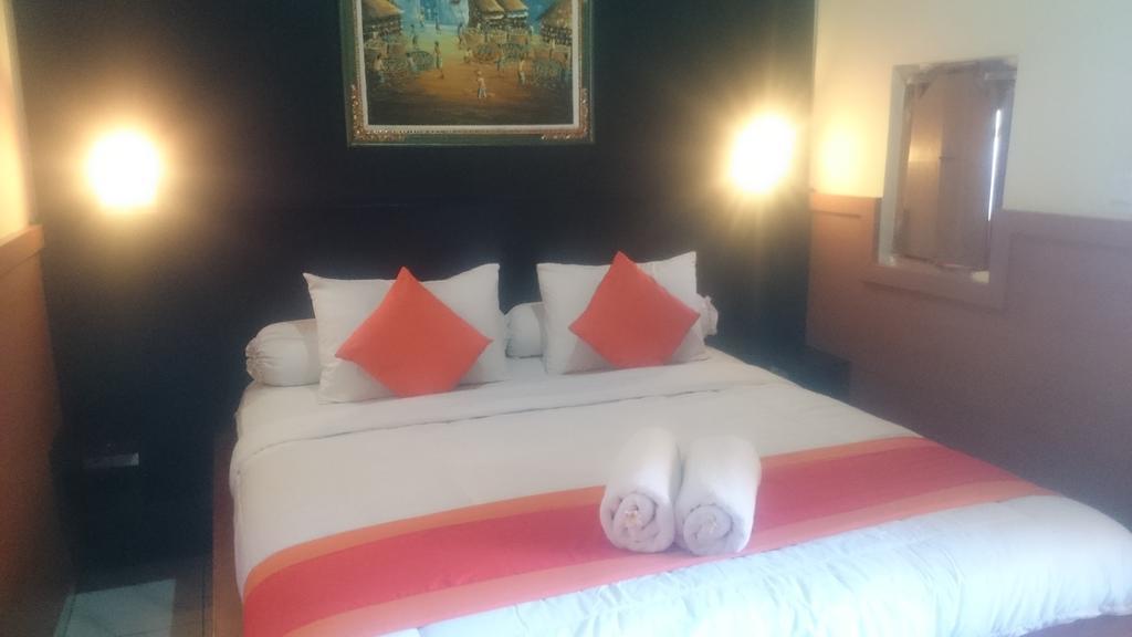 Agus Beach Inn Kuta Lombok Εξωτερικό φωτογραφία