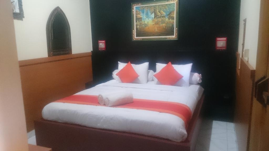 Agus Beach Inn Kuta Lombok Εξωτερικό φωτογραφία