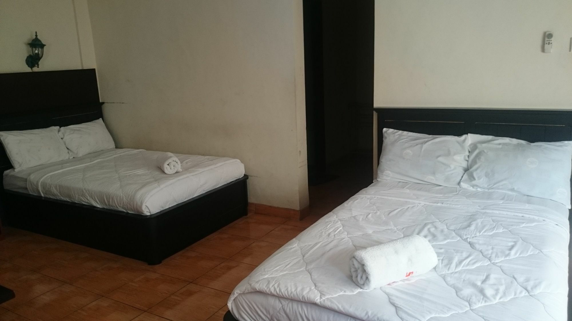 Agus Beach Inn Kuta Lombok Εξωτερικό φωτογραφία